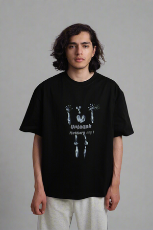 Fluttery X-Ray Tshirt - Black