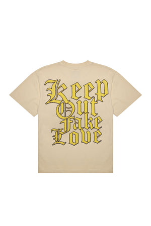 Keep Out Fake Love “FIGHT FOR LOVE” Short Sleeve T-Shirt – Off White