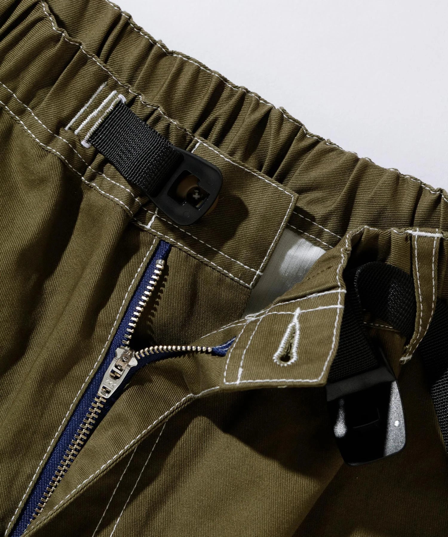 XLarge Color Switched Cargo Pants - Olive