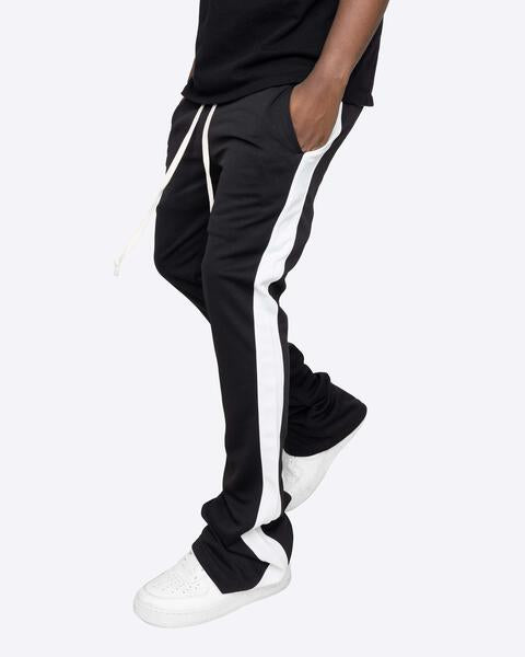 PERFECT FLARE SWEATPANTS-BLACK – EPTM.